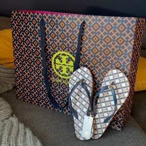 NWT Tory Burch Flip Flops